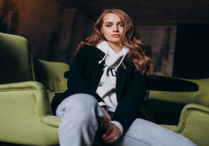 Ο Ερμής σε τετράγωνο με τον Δία στις 1 Οκτωβρίου 2025.